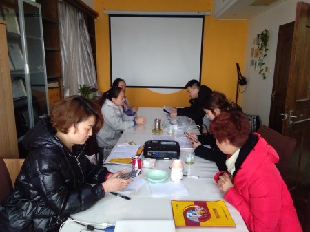 来自哈尔滨北京成都合肥的痣斑痘疣加盟商在公司培训学习